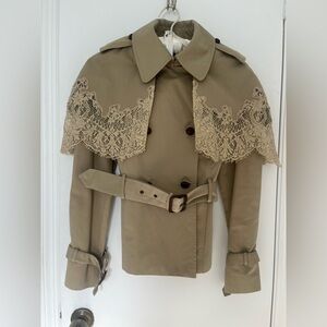 NWOT RED Valentino Crop Beige Lace Cape Trench Coat  Size 40  NWOT